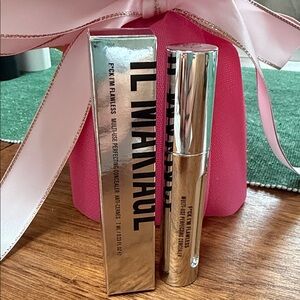 IL MAKIAGE Multi-Use Perfecting Concealer - Silver and Black